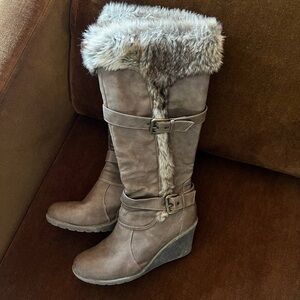 Faux Fur Trim Taupe Wedge Winter Boots - Women